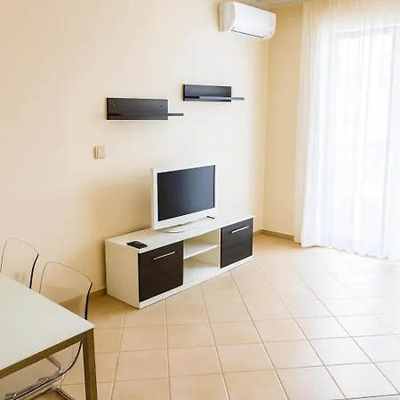 Private In Primea Section B *