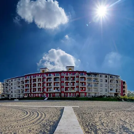 Апартаменти Private In Primea Section B